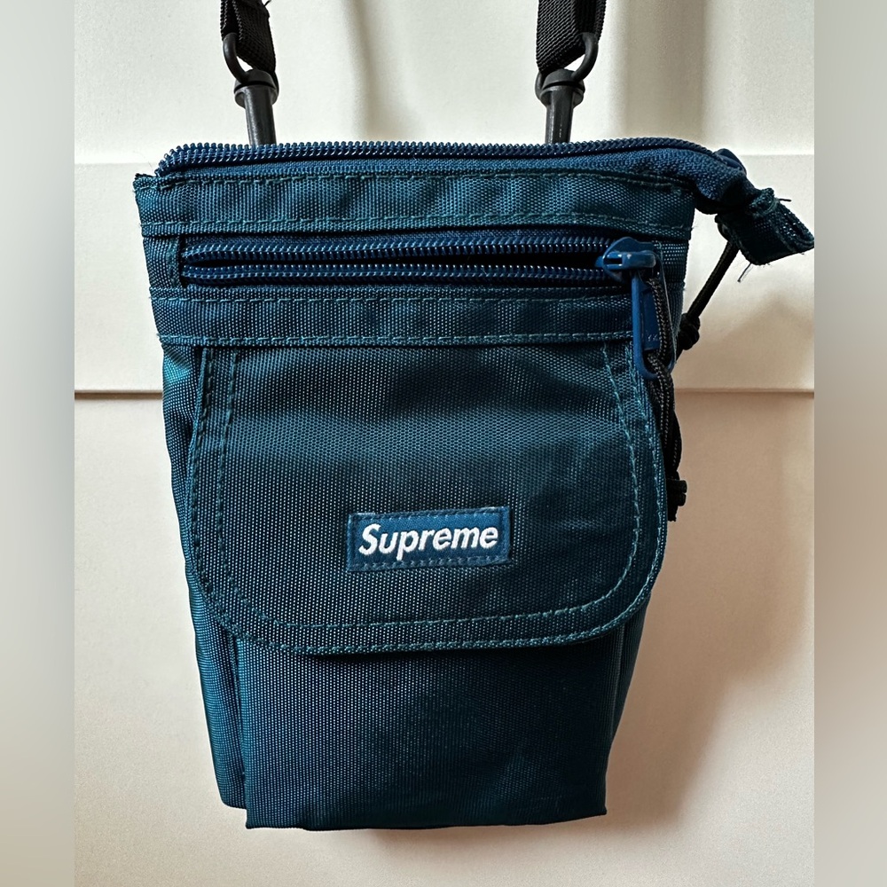 Supreme Utility Pouch CrossBody Bag